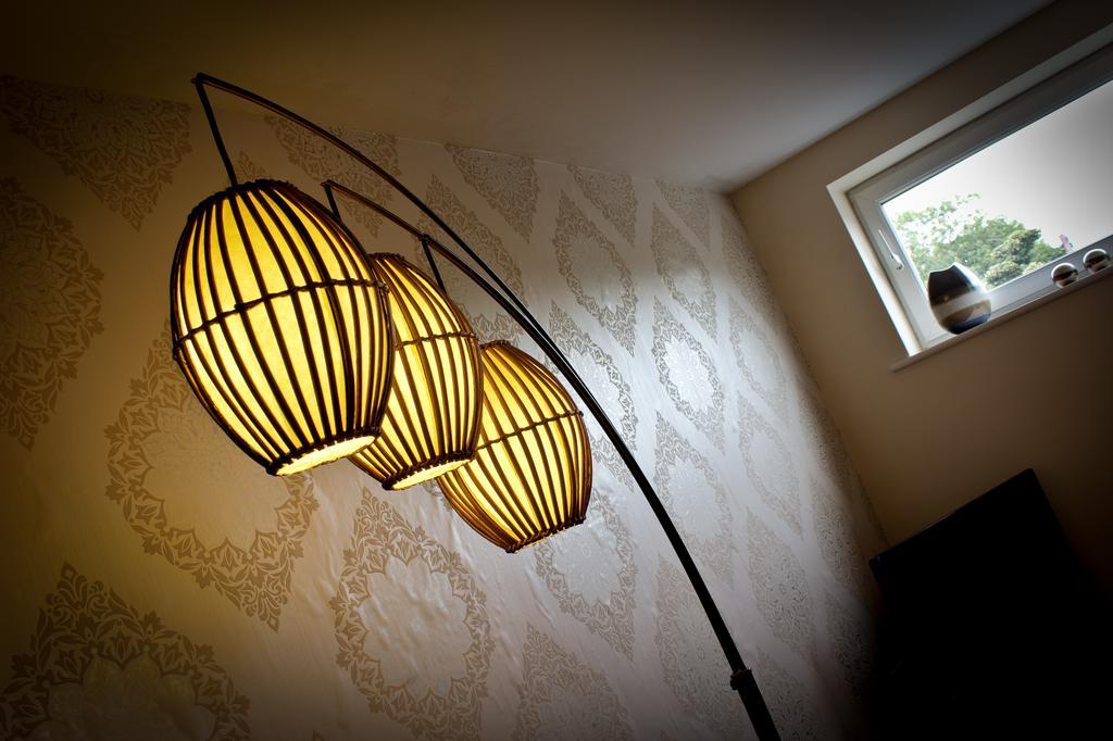 The Lindley Suite - Simple2Let Serviced Apartments Huddersfield Room photo